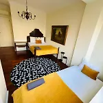 Albergue Luxury In Lisbon, Perfect For Tourists