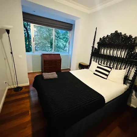 Luxury In Lisbon, Perfect For Tourists Hostel Lisboa